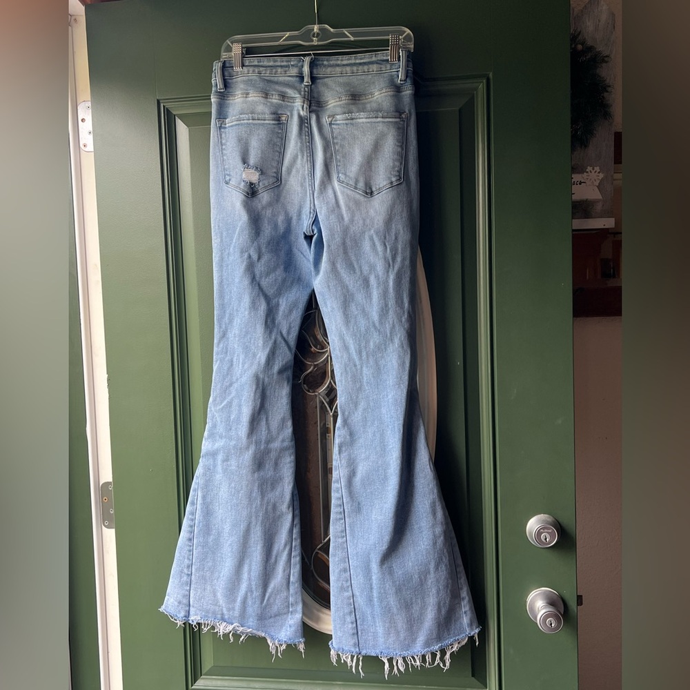 Flying Monkey Flare - image 7